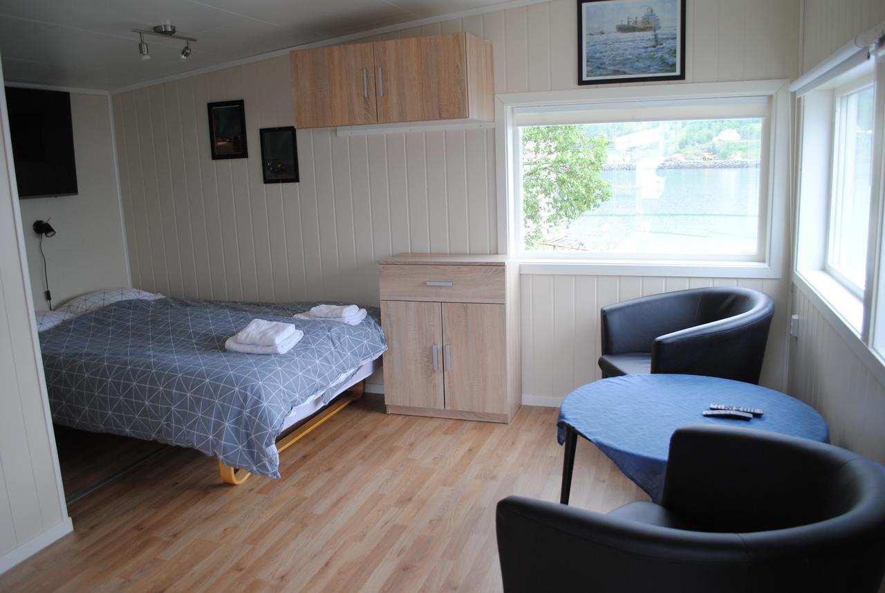 Furoy Hotel Apartments And Boating Sorreisa Екстер'єр фото