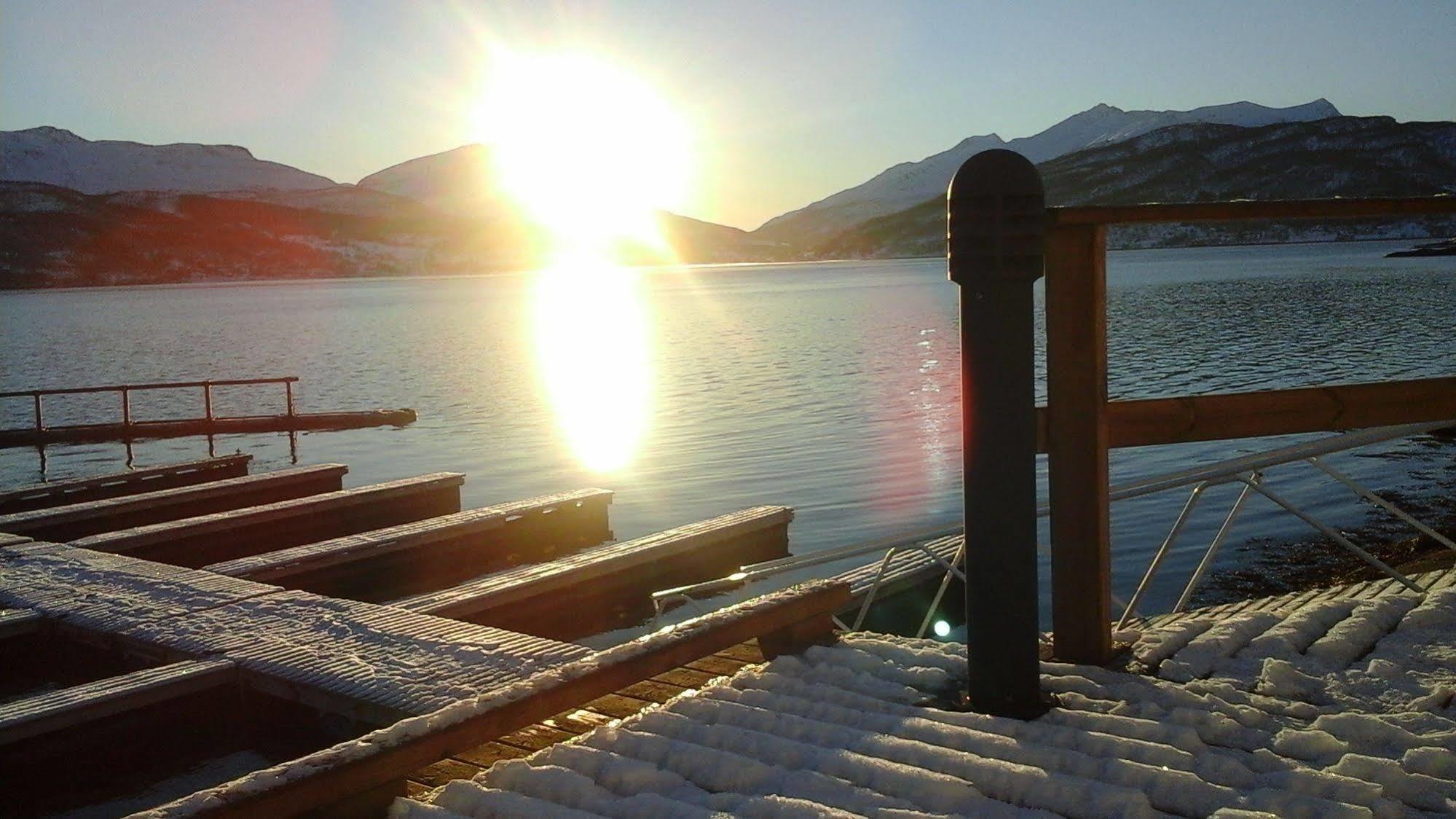 Furoy Hotel Apartments And Boating Sorreisa Екстер'єр фото